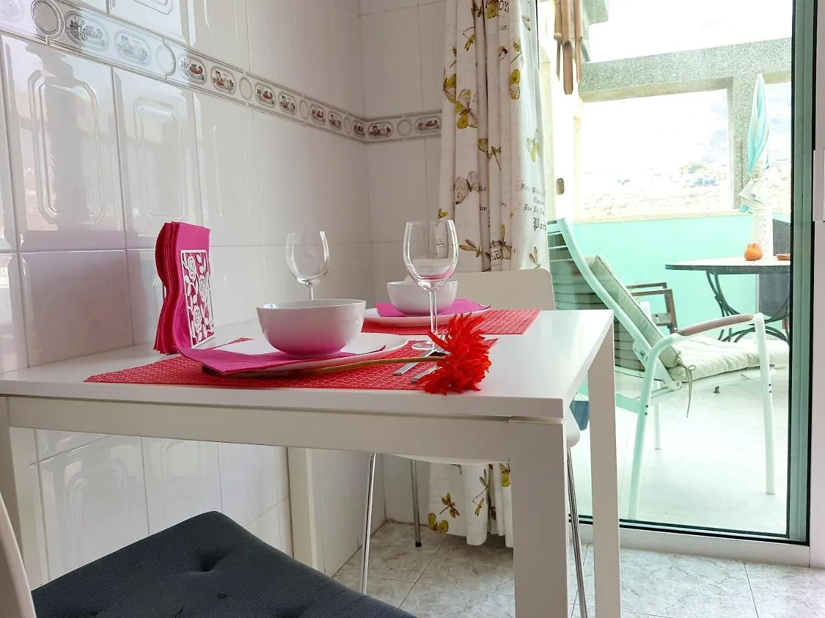 Candelaria Mountain View Apartment with Pool 0*,