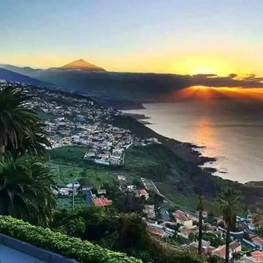 Candelaria Mountain View Apartment with Pool