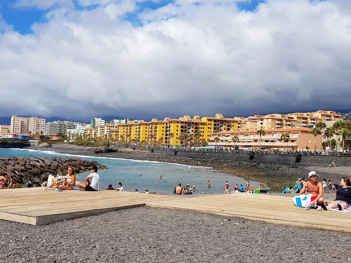 Spacious Apartment With Mountain View In Candelaria 130M² + Pool 0*,